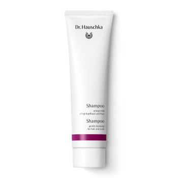 Dr.&nbsp;Hauschka Shampoo – silicone-free, cleanses and moisturises really gently
